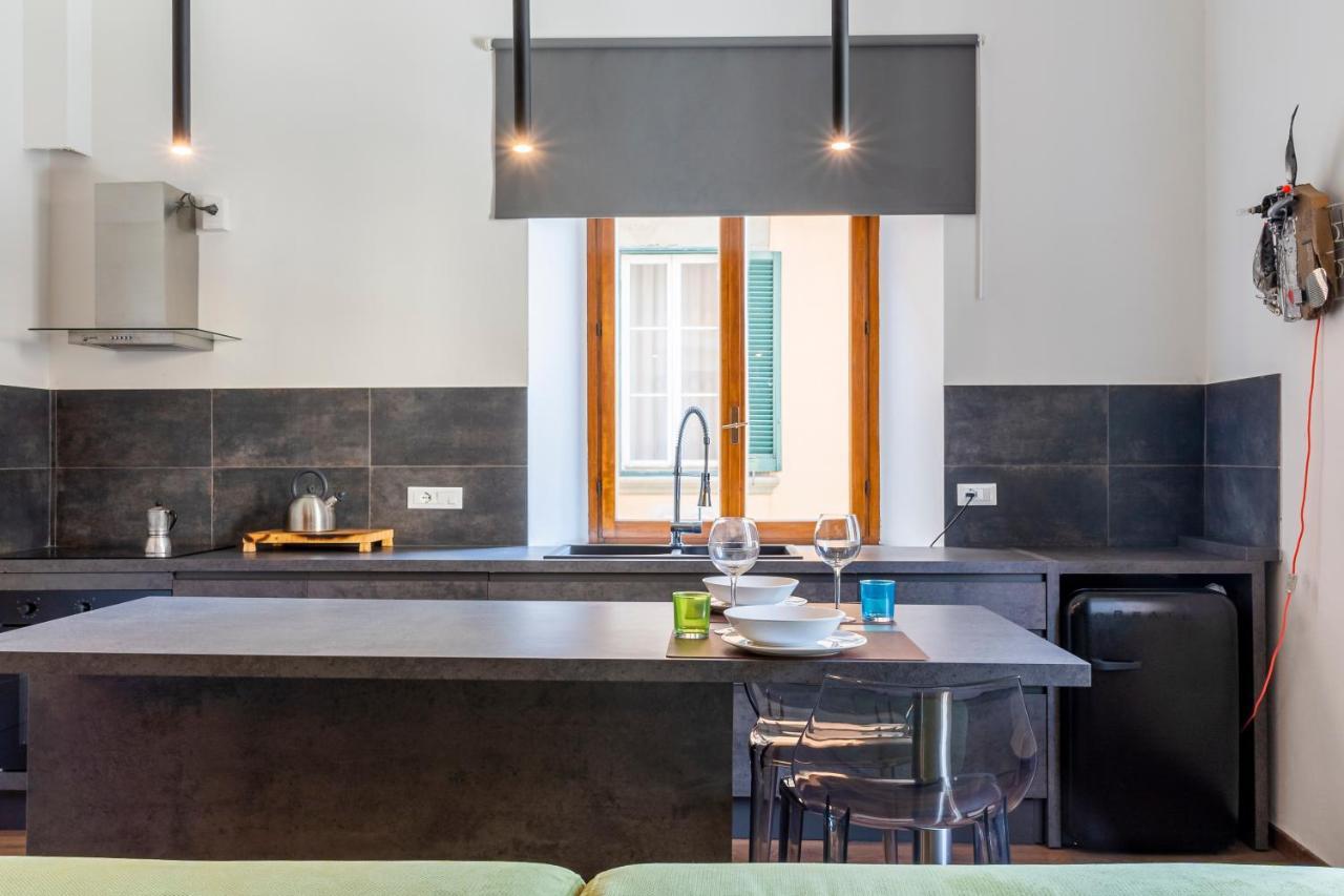 Piccola Venezia Canal View Charming Flat Livorno Luaran gambar